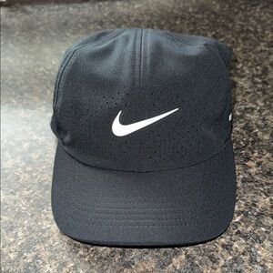 Nike Dri-FIT ADV club